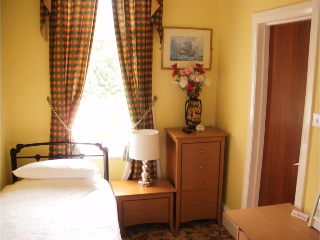 Elmington House- Adults Only Otel Torquay Oda fotoğraf